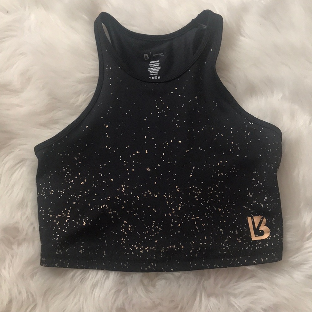 Buffbunny Aurora crop